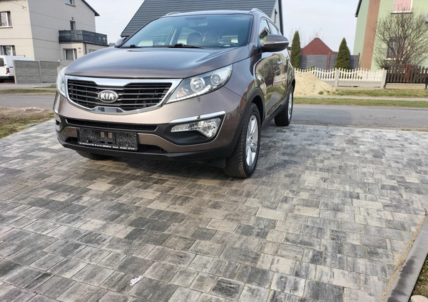 Kia Sportage cena 44900 przebieg: 223000, rok produkcji 2013 z Urzędów małe 232